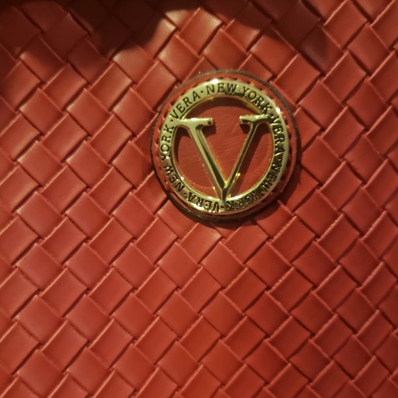 Vera woven cherry colored bag - Picture 3 of 5